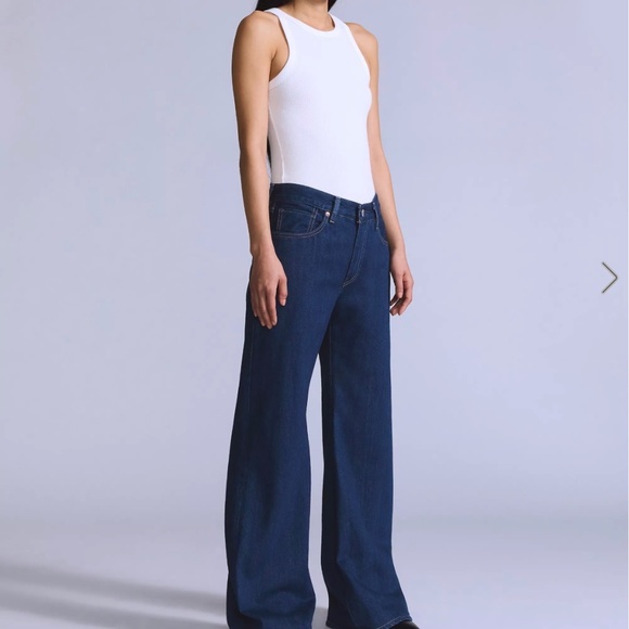 Women’s Levi’s Blue Tab Carve - Picture 3 of 5